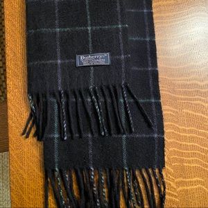 Like New Burberry cashmere scarf *authentic*
